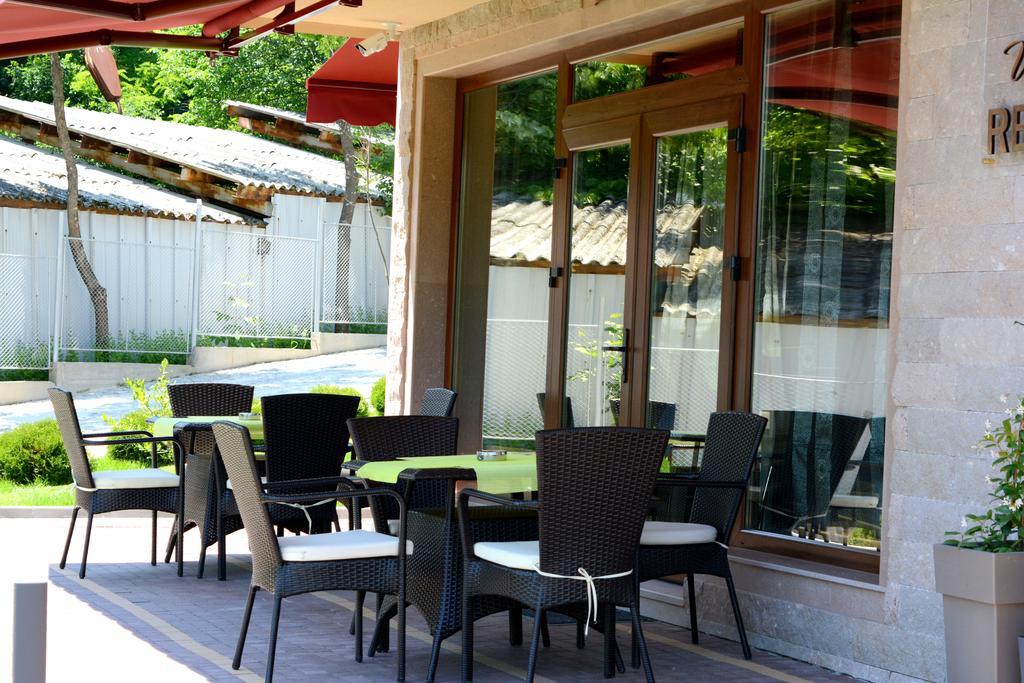 Victoriya'S House Hotel Hisarya Exterior photo